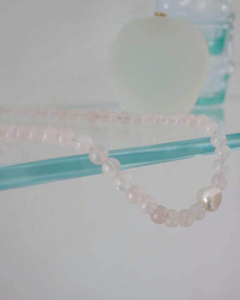 Rose quartz with pearl necklace