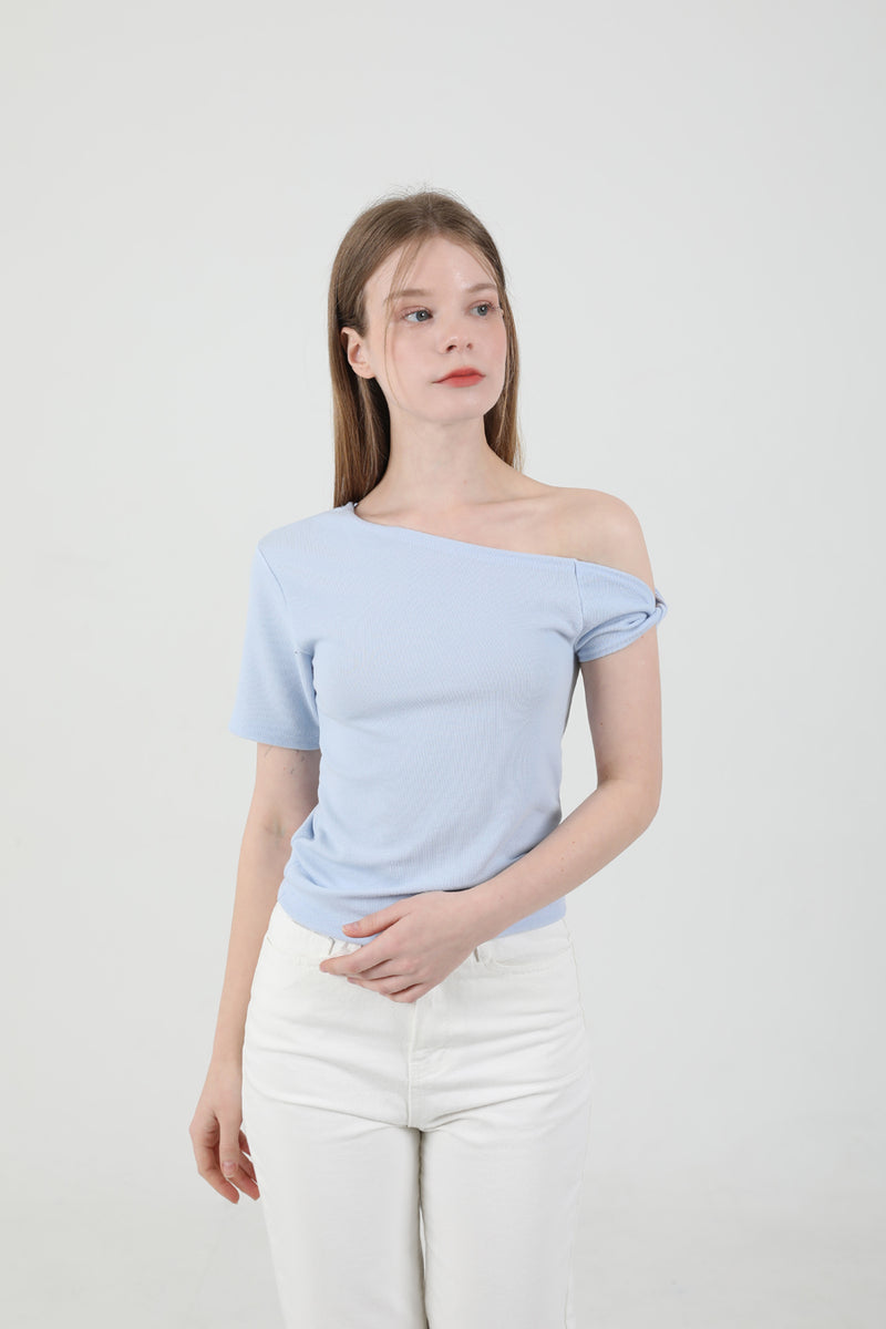 Off Shoulder Twist Half-Sleeve T-shirt Sky Blue