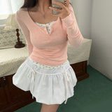 FLOWER LACE BUTTON LAYERED T-SHIRT