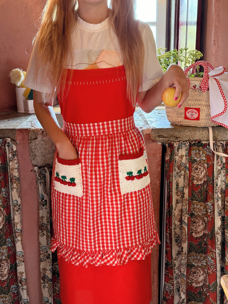 cherry knit pocket checkered apron