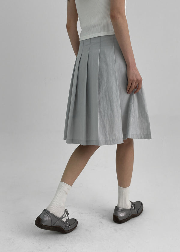 [MADE] Swalin Pleated Midi Skirt