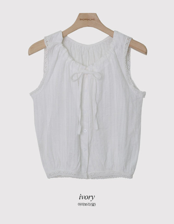 Pointed Summer Shirring Lace Sleeveless Blouse (2color)