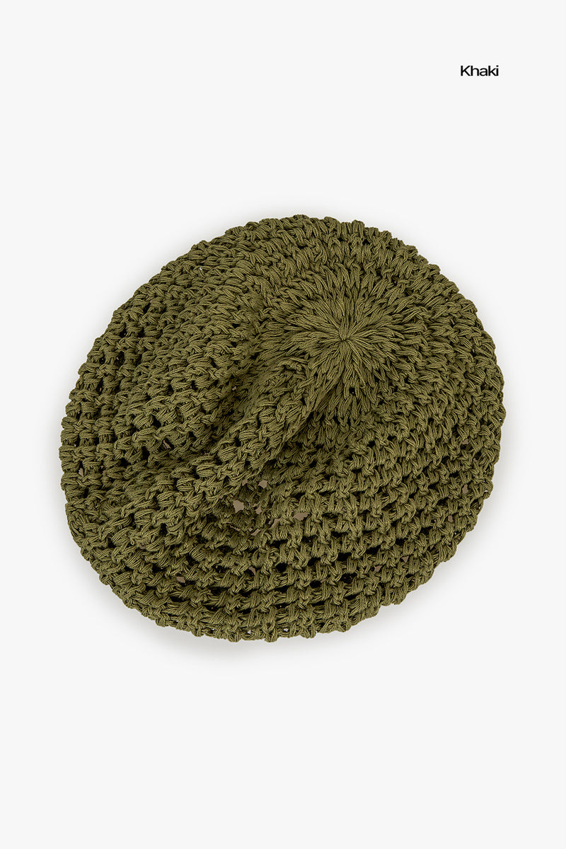 Net hole knit beret