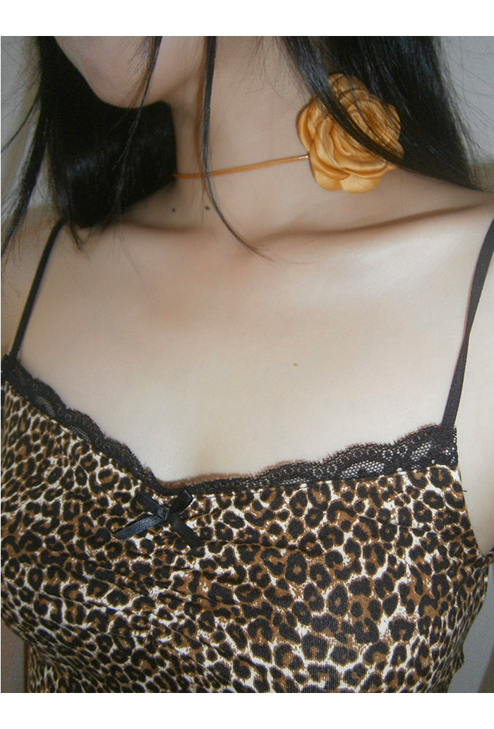 Real Trend Leopard Sleeveless Top