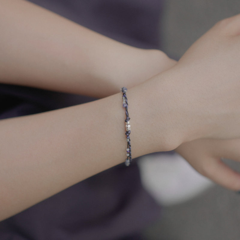 Love even your sadness, line bracelet