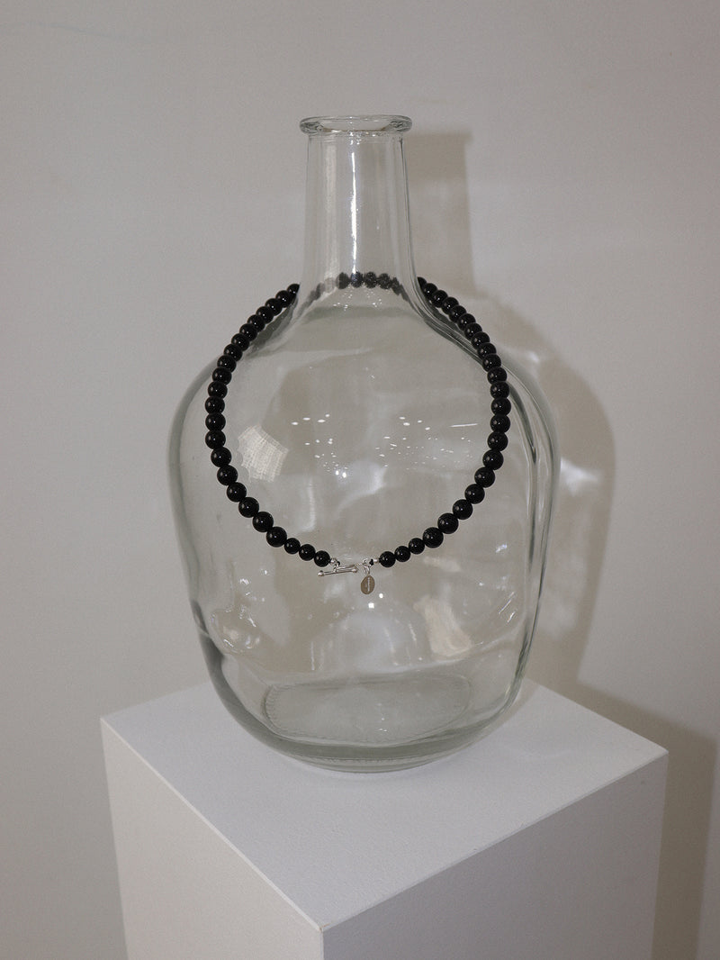 ONYX BALL NECKLACE
