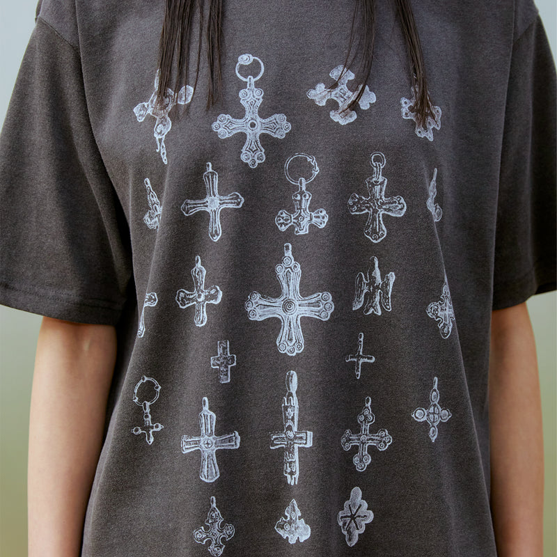 Cross T-shirt (CHARCOAL)