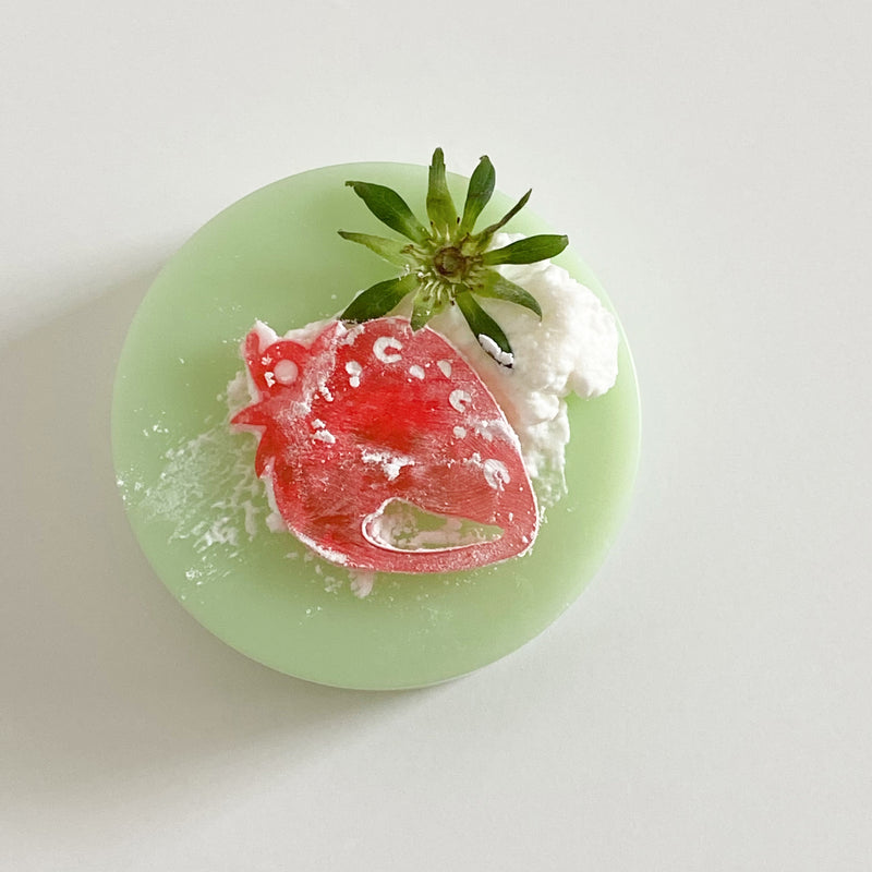top of the cake, strawberry keyring