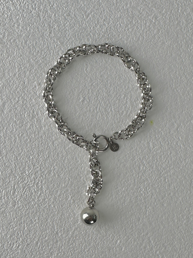 ツイストチェーンボールブレスレット / twist chain ball bracelet