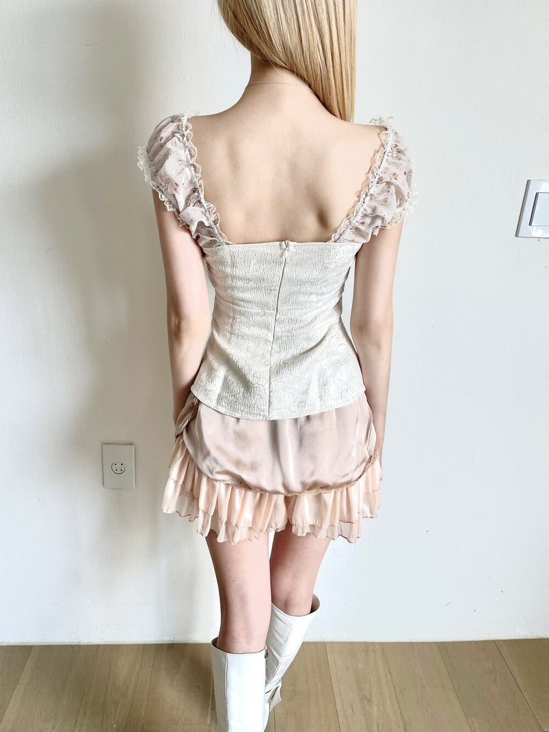 1233. Aerin ribbon puff lace bustier
