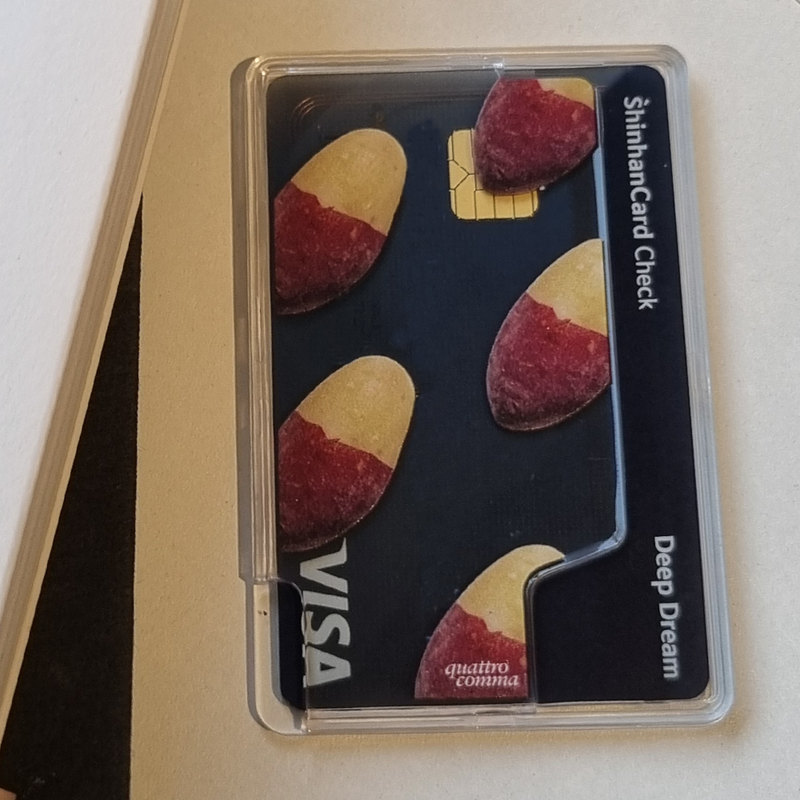 Sweet Potato MagSafe transparent card wallet 