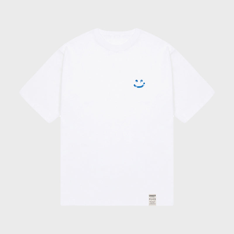 [UNISEX] SKYクラウドドローイングスマイル半袖Tシャツ