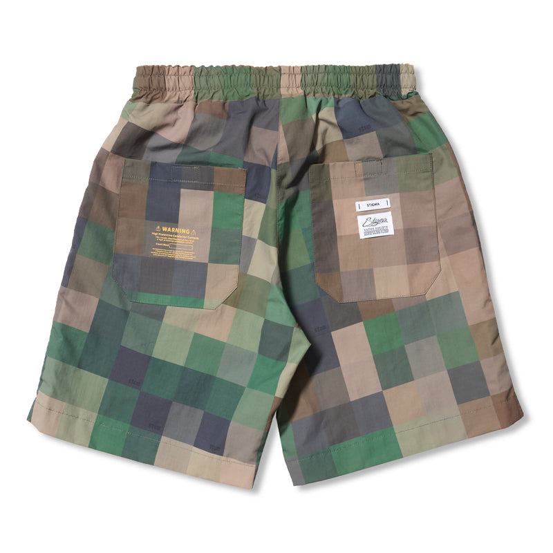 Square Camouflage Short Pants Gray / Green