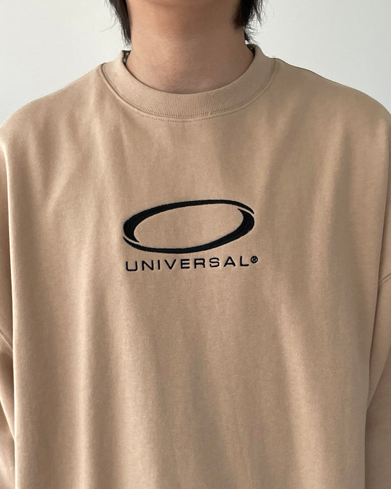 Universal Logo Sweatshirt