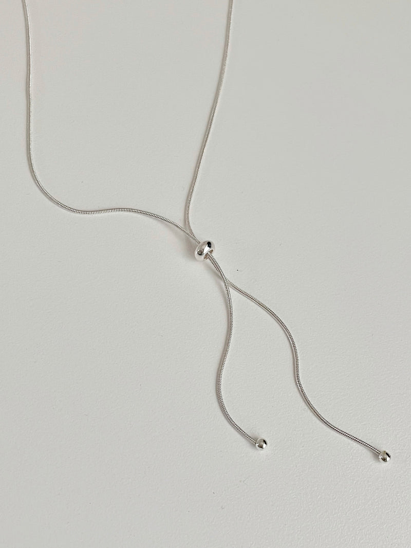 [2 color]リボンスライドスネークロープネックレス