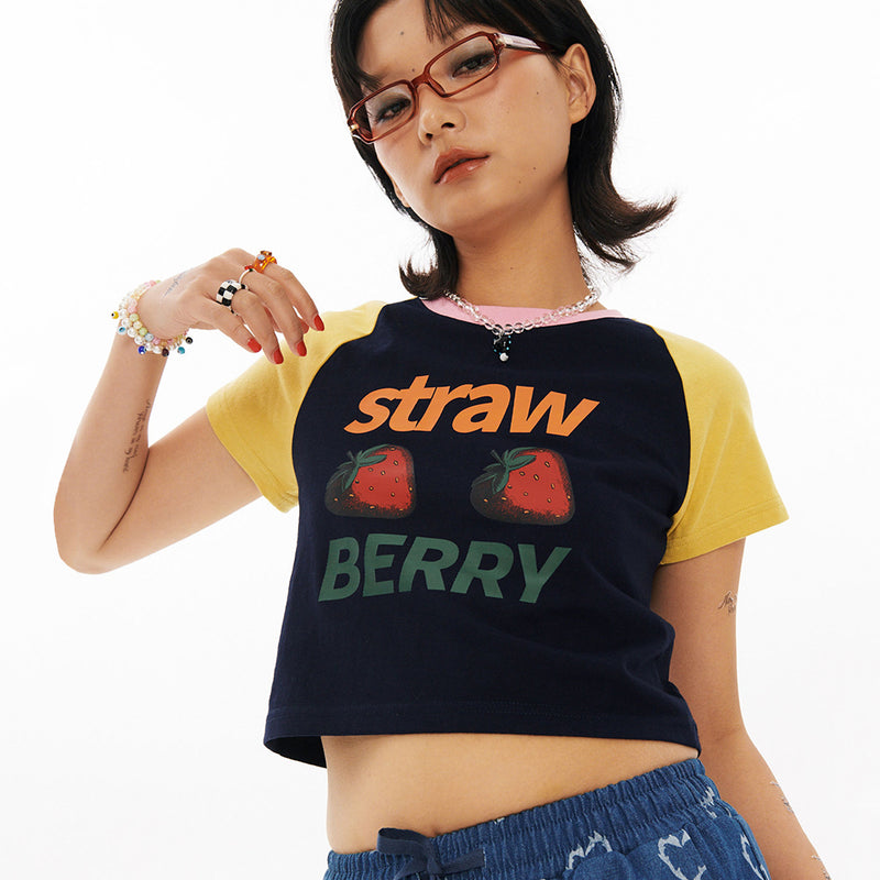 Strawberry Raglan Crop T-shirt [2Color]