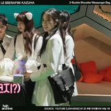[Kazuha's Pick] 2-Buckle Shoulder Messenger Bag (Black)