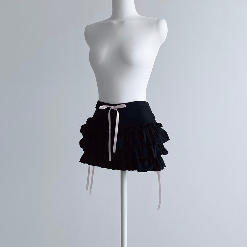 black frill skirt