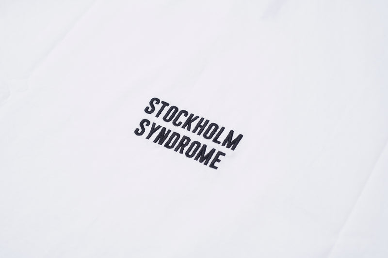 OVERSIZE FIT EMBROIDERED LOGO TEE - WHITE / S24STS02-WHITE
