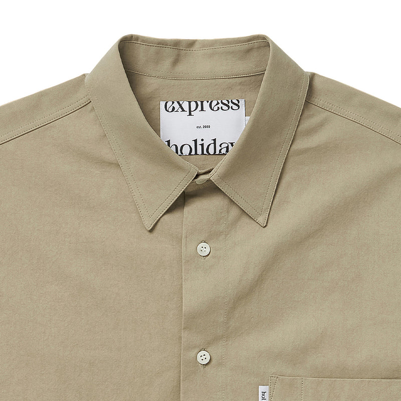 シグネチャーシンボルベーシックシャツ / Express Holiday Signature Symbol Basic Shirt_Deep Beige