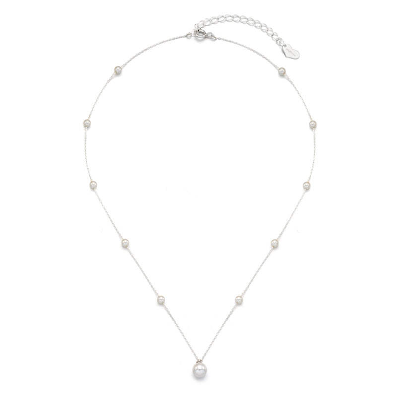 serene pearl necklace