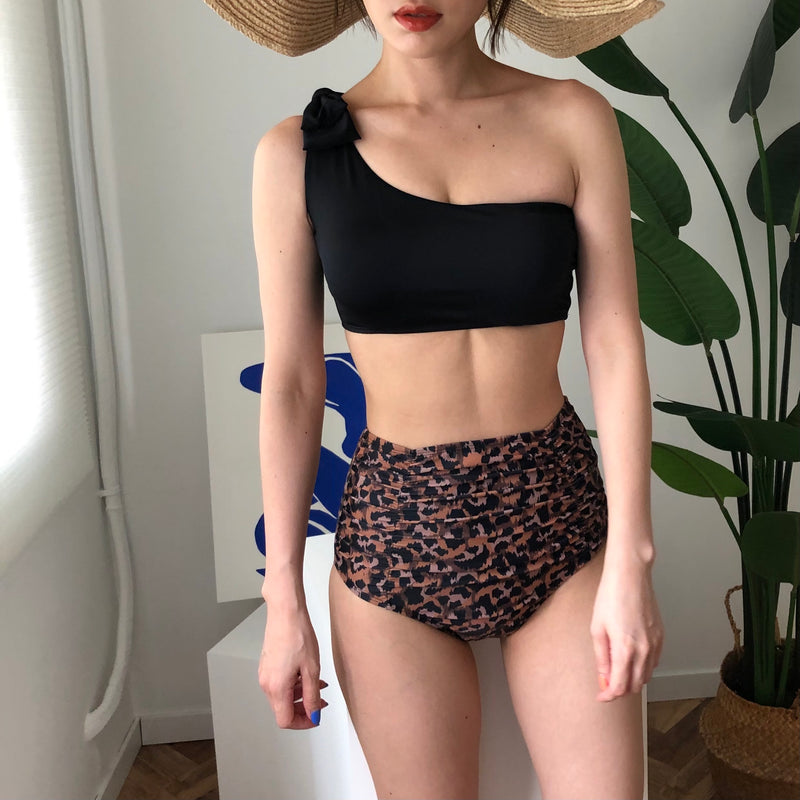 ワンショルダーレオパードビキニ / One shoulder leopard bikini