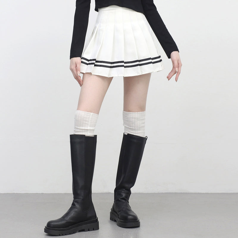 デイルラインプリーツスカート / Dail lined pleated skirt