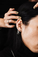 Noise pattern 3 chain earring (925 silver) (6649240551542)