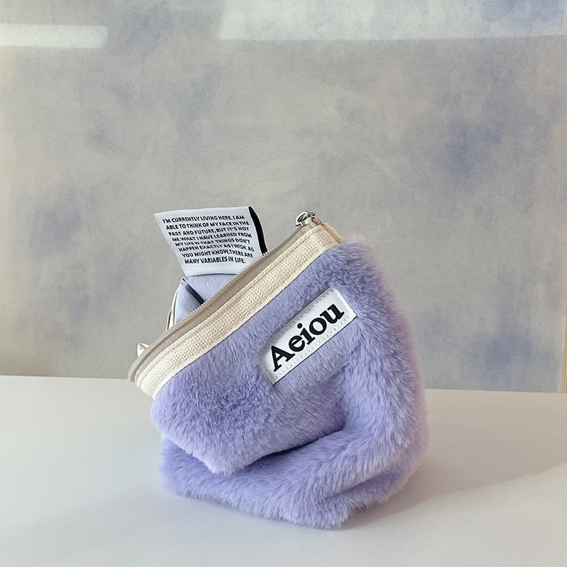Aeiou Basic Pouch (M size) Neon Purple Fur (6671642230902)