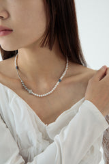 ネイビーハートポイントパールネックレス / Navy heart point pearl necklace