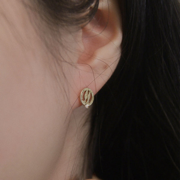 [CCNMADE] IN THE CENTER Earring (10color)