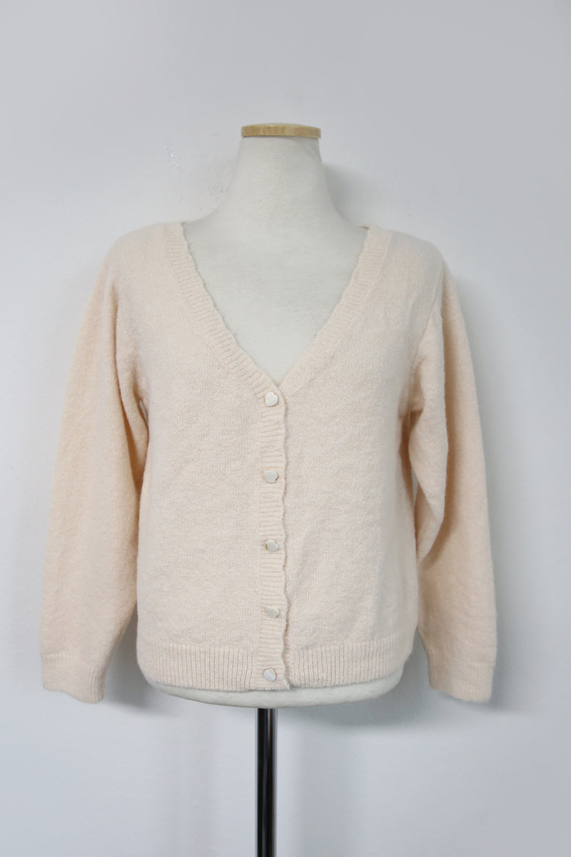 HEART BUTTON KNIT CARDIGAN(WHITE, IVORY, YELLOW, LIGHT PINK, PINK, BLUE, BROWN 7COLORS!) (6613140996214)