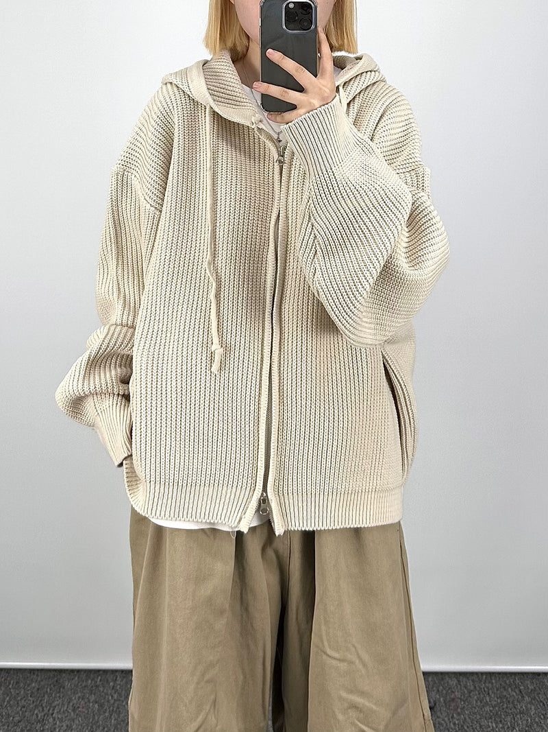 ウォームフーデッドニットジップアップ/Warm hooded knit zip-up