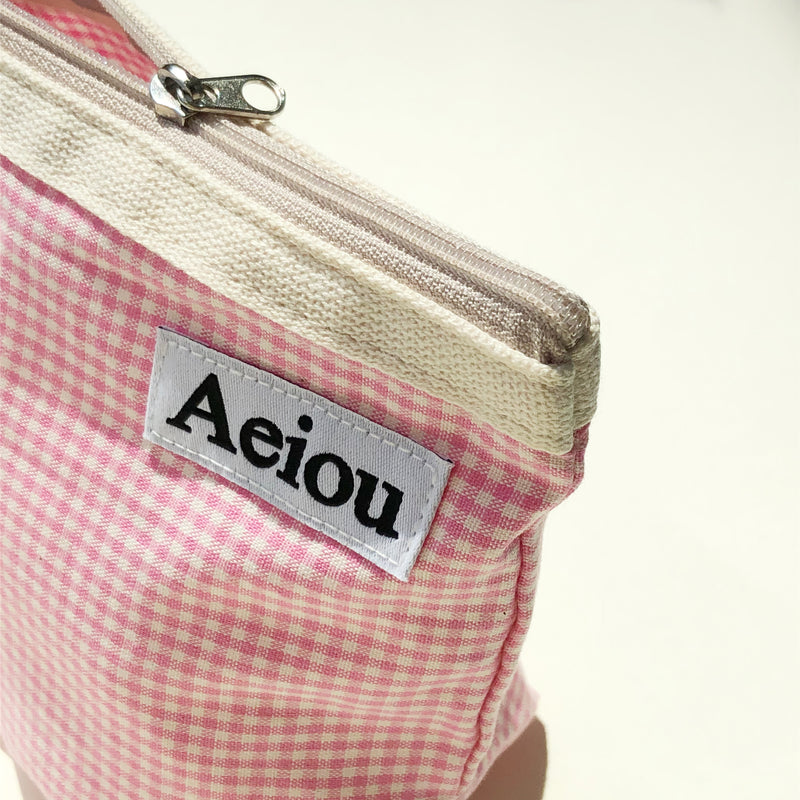 Aeiou Basic Pouch (M size) Pink candy check (6552038637686)