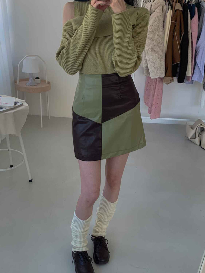 CUT LEATHER CHESS SKIRT(GREEN, BLACK 2COLORS!) (6660262527094)