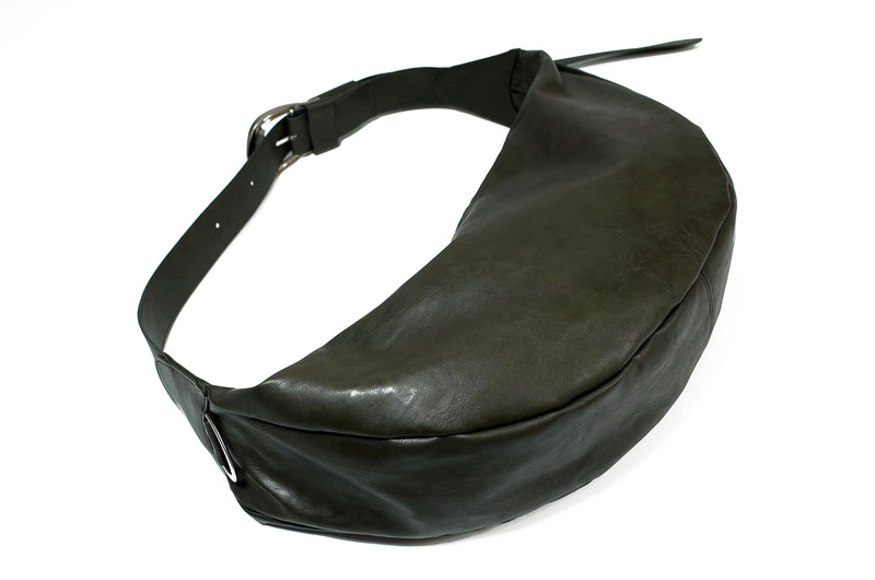 H-バックルバナナレザーバッグ / H-Buckle Banana Leather Bag (khaki ...