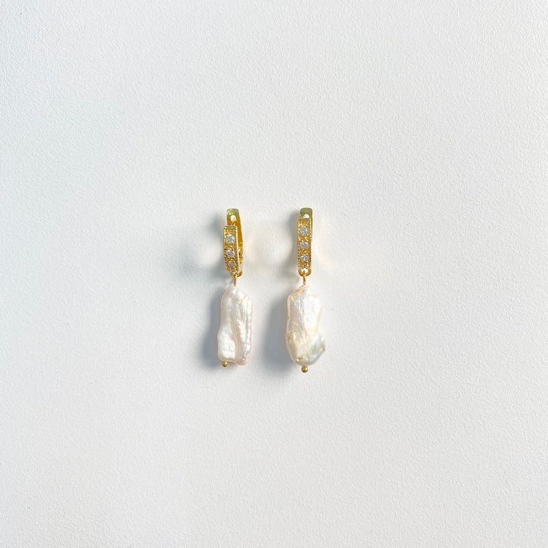 [ Silver 925 ] Fresh Water Pearl Horsehoof Earrings (6660813881462)
