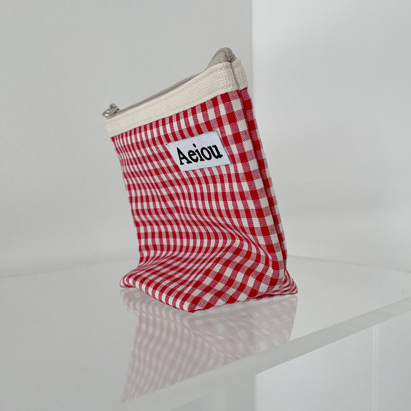 Aeiou Basic Pouch (M size) Red Ginghamcheck (6552241930358)