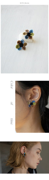 Color of time knit flower earring (6609517576310)
