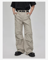 double pleated three-dimensional cut pocket paratrooper pants