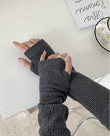 デンスニットハンドウォーマー / Dense Knit Hand Warmer