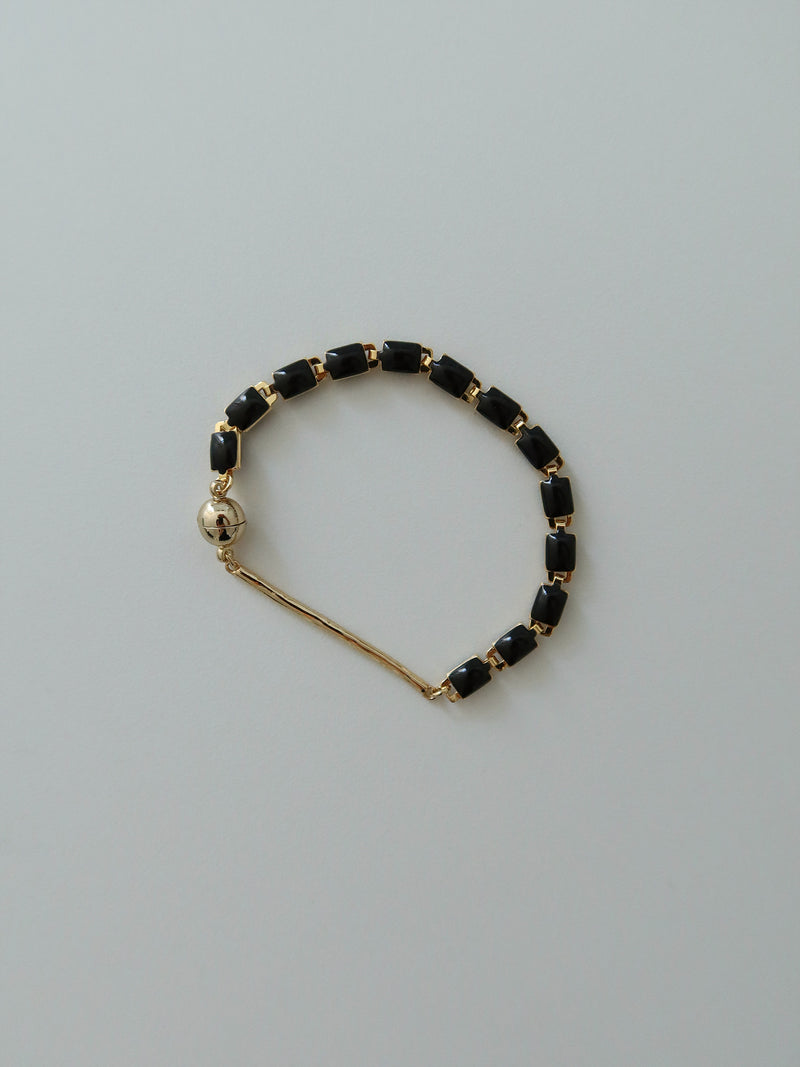 ブラックスクエアチェーンブレスレット / Black square chain bracelet - gold