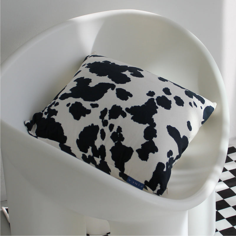 クッションカバー/cushion cover - black cow