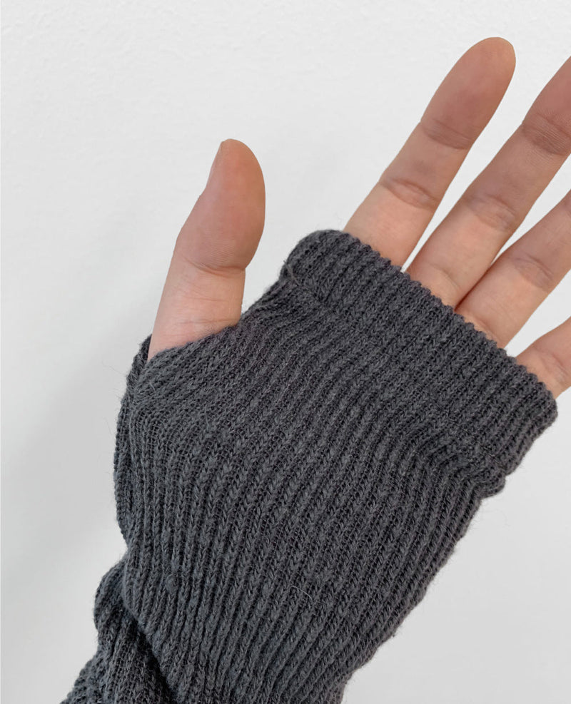 デンスニットハンドウォーマー / Dense Knit Hand Warmer