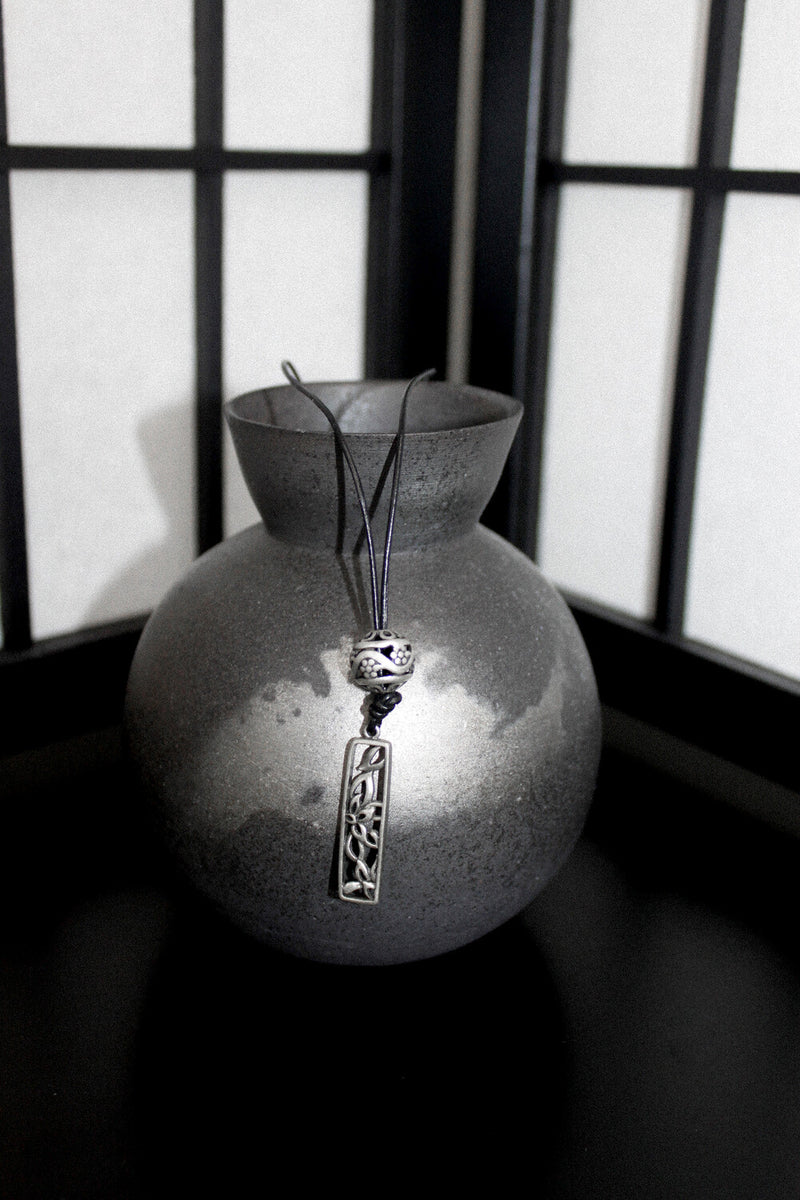 ウィンドベルネックレス / Wind bell necklace