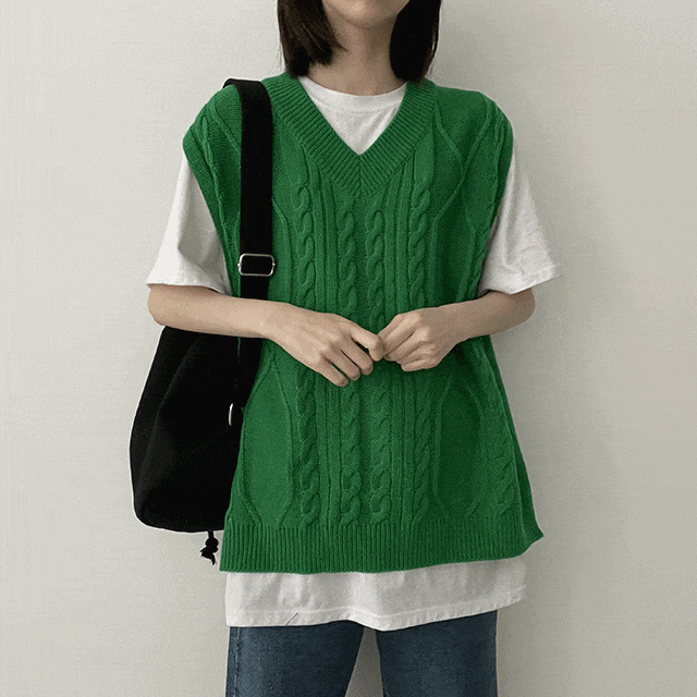 エッチツイストVニットベスト / Etch Twisted V-knit vest
