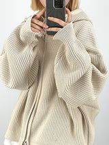 ウォームフーデッドニットジップアップ/Warm hooded knit zip-up