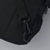 ポケットテクニカルスリングバッグ／POCKET TECHNICAL SLING BAG [BLACK]