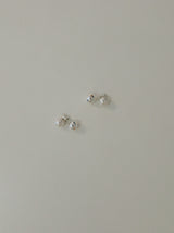 コスミックパールピアス / cosmic pearl earring