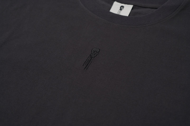 OVERSIZE FIT EMBROIDERED LOGO TEE - CHARCOAL / S24STS02-CHARCOAL